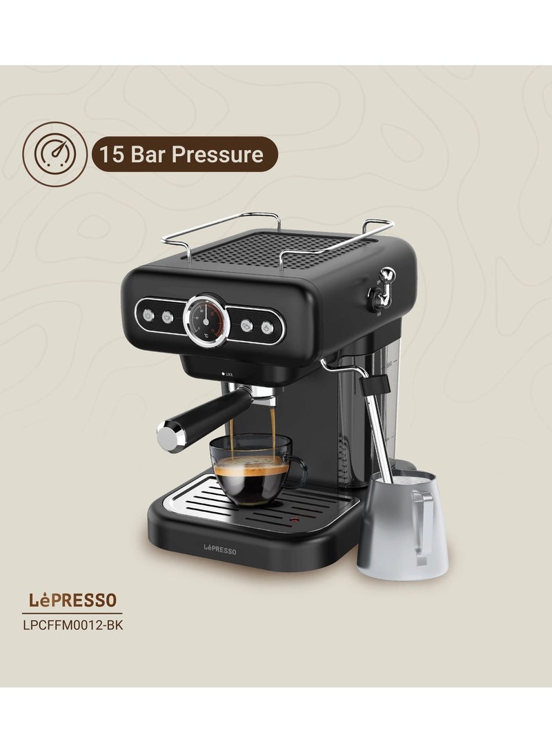 ليبرسو تم تغيير العنوانآلة صنع قهوة اسبريسو ريترو مع مقياس غلاية وبخار الحليب 950 واط / سعة خزان المياه 1.2 لتر / مضخة 15 بار / سخان الأكواب / التحكم بالبخار / محمول - أسود - Image 3